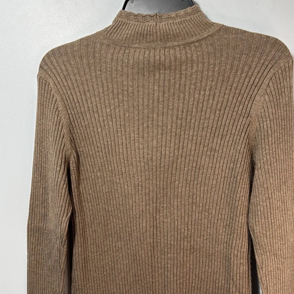 Jeanne Pierre Sweater‎ Taupe Mock Neck Scalloped in Size Petite M  NWT
